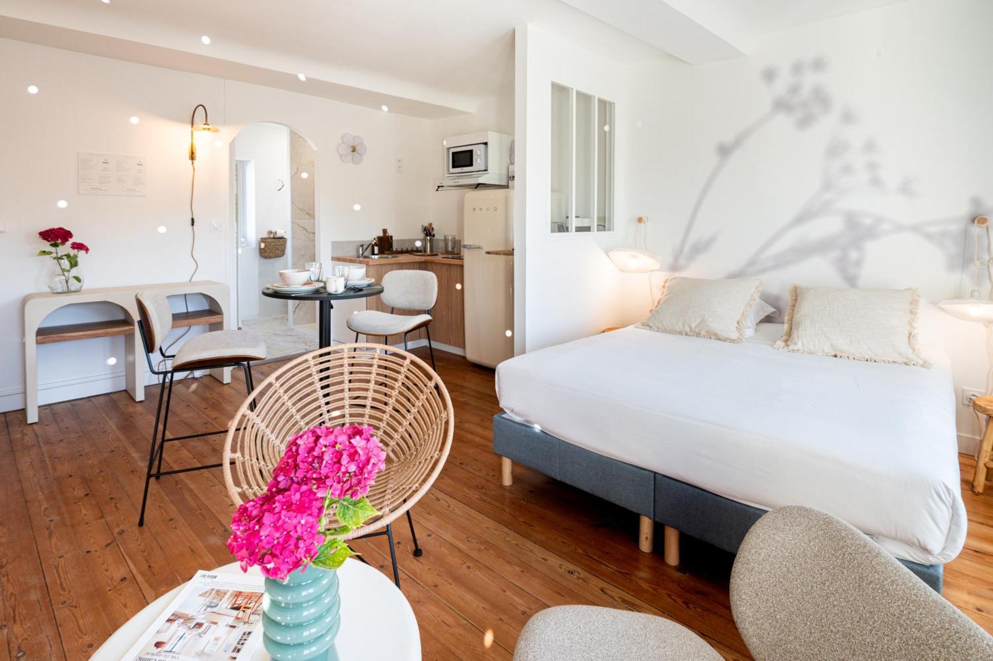 Villa Robs - Appartements Tout Confort, Tv Connectee, Haut Debit, Localisation Ideale - Courts Sejours & Affaires Caen Exteriör bild